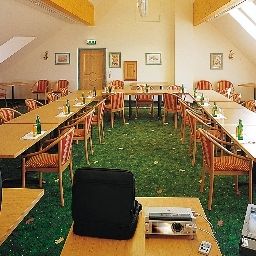  Zum Schwarzen Bären Hotel-Restaurant