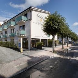  Strandhotel Binz