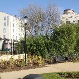  Kyriad Paris La Defense Courbevoie