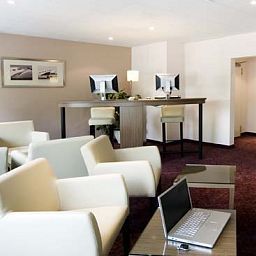 Hall Leonardo Airport Brandenburg