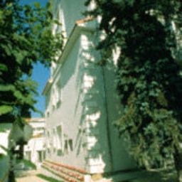 Exterior view Classic