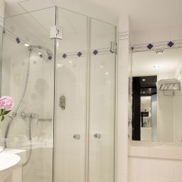 Camera da bagno Derag Livinghotel Prinzessin Elisabeth