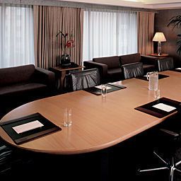 Sala de reuniones De La Ville
