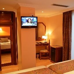  Best Western Dauro II.