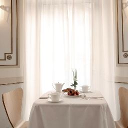 Sala de desayuno Grand Italia