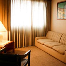 Room Linson Suite Hotel