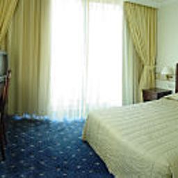  Ramada Majestic Bucharest