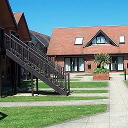 Macdonald Elmers Court Hotel & Resort Lymington Hampshire