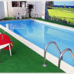 Piscina Auberge de Nicey Logis