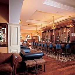 Bar Red Cow Moran
