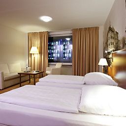 Camera Mercure Hotel Berlin am Alexanderplatz