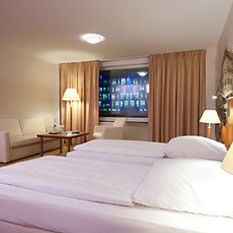 Camera Mercure Hotel Berlin am Alexanderplatz