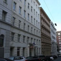  Starlight Suite Hotel Wien Renngasse