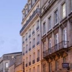 Vista exterior Continental Paris Honotel