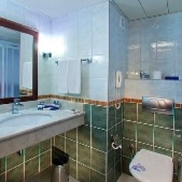 Salle de bains Best Western Plus Khan Hotel