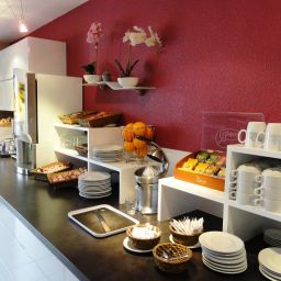 Buffet Kyriad Montpellier Sud Lattes