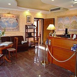 Empfang Euro House Inn Airport