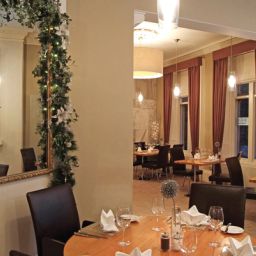 Restaurant BEST WESTERN PLUS Dean Court Hotel