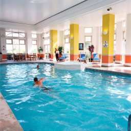 Pool Hilton Dartford Bridge