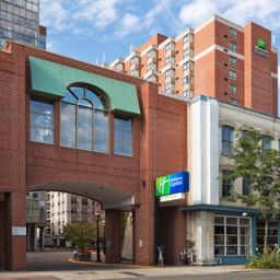Widok zewnętrzny Holiday Inn Express TORONTO DOWNTOWN