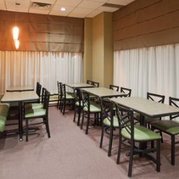 Restauracja Holiday Inn Express TORONTO DOWNTOWN