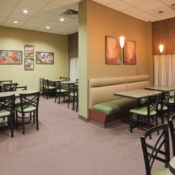 Restauracja Holiday Inn Express TORONTO DOWNTOWN