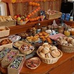 Buffet Kyriad Montpellier Aeroport