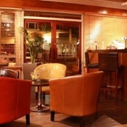 Bar Hallmark Inn (Formerly European Inn)