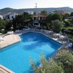 Pool Arinnanda Otel