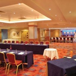  Best Western Cresta Court Altrincham