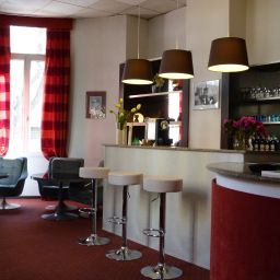 Hall Mirabeau