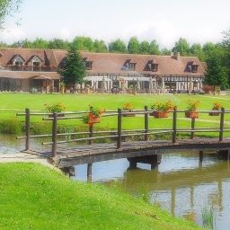 Окрестности L Oree des Chenes Relais du Silence