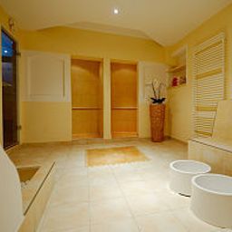 Wellnessbereich Pelz Kur u. Ferienhotel