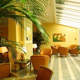 Hall Arcadia