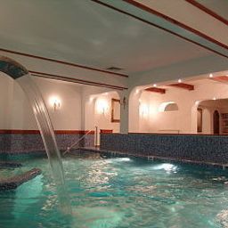 Pool Imparatul Romanilor