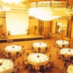 Sala śniadaniowa w restauracji Lumire Hotel & con Formerly Aston Atr