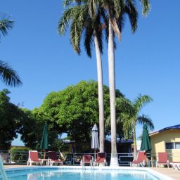 Piscina TOBYS RESORT