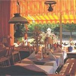 Sala colazione nel ristorante Benecke Düsseldorfer Hof