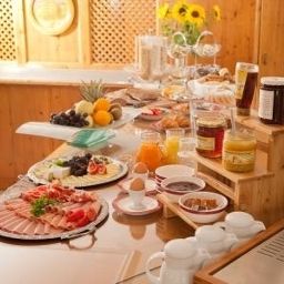 Buffet Herbst Familienhotel