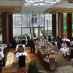Sala de desayuno en el restaurante Park Pelikan