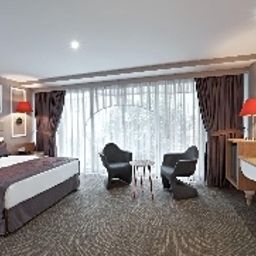  All Seasons Hotel