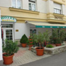 Widok zewnętrzny Baross