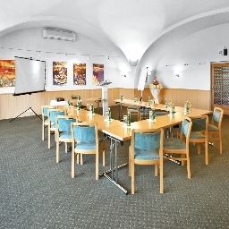  BEST WESTERN Hotel Pracharna