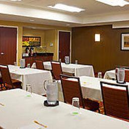 Sala de reuniones Courtyard Orlando Airport