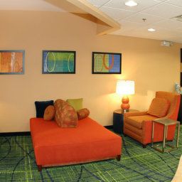 Halle Fairfield Inn East Lansing