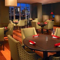 Ristorante Cincinnati Marriott at RiverCenter
