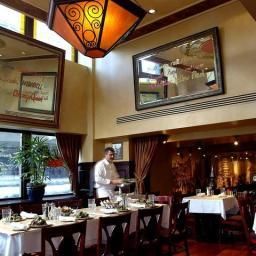 Restaurante MONACO CHICAGO A KIMPTON HTL