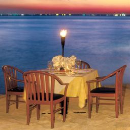 Vue Villa Rolandi Gourmet Club