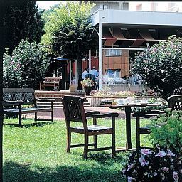 Exterior view La Bourbonnaise Logis
