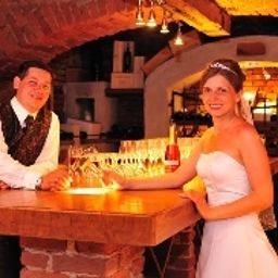 Bar Kirchenwirt Mirth Gasthof Fotos